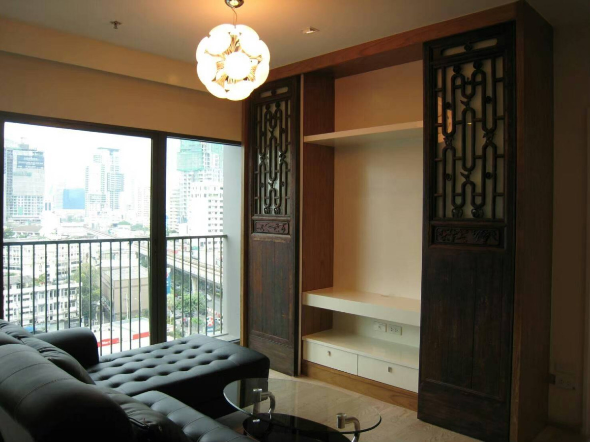 noble remix / bts thonglor/ 62sq.m. 1bed1bath connected to bts thonglor 30k per month  / #HL 