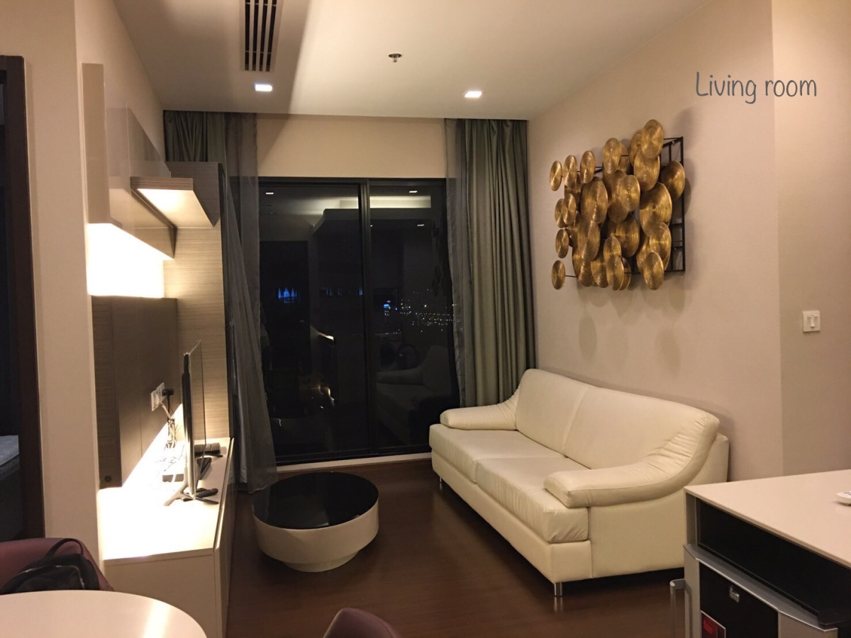 IVY AMPIO / MRT THAI CULTURAL CENTRE / HL / 2BEDROOM FOR RENT 47K ONLY HIGH FLOOR