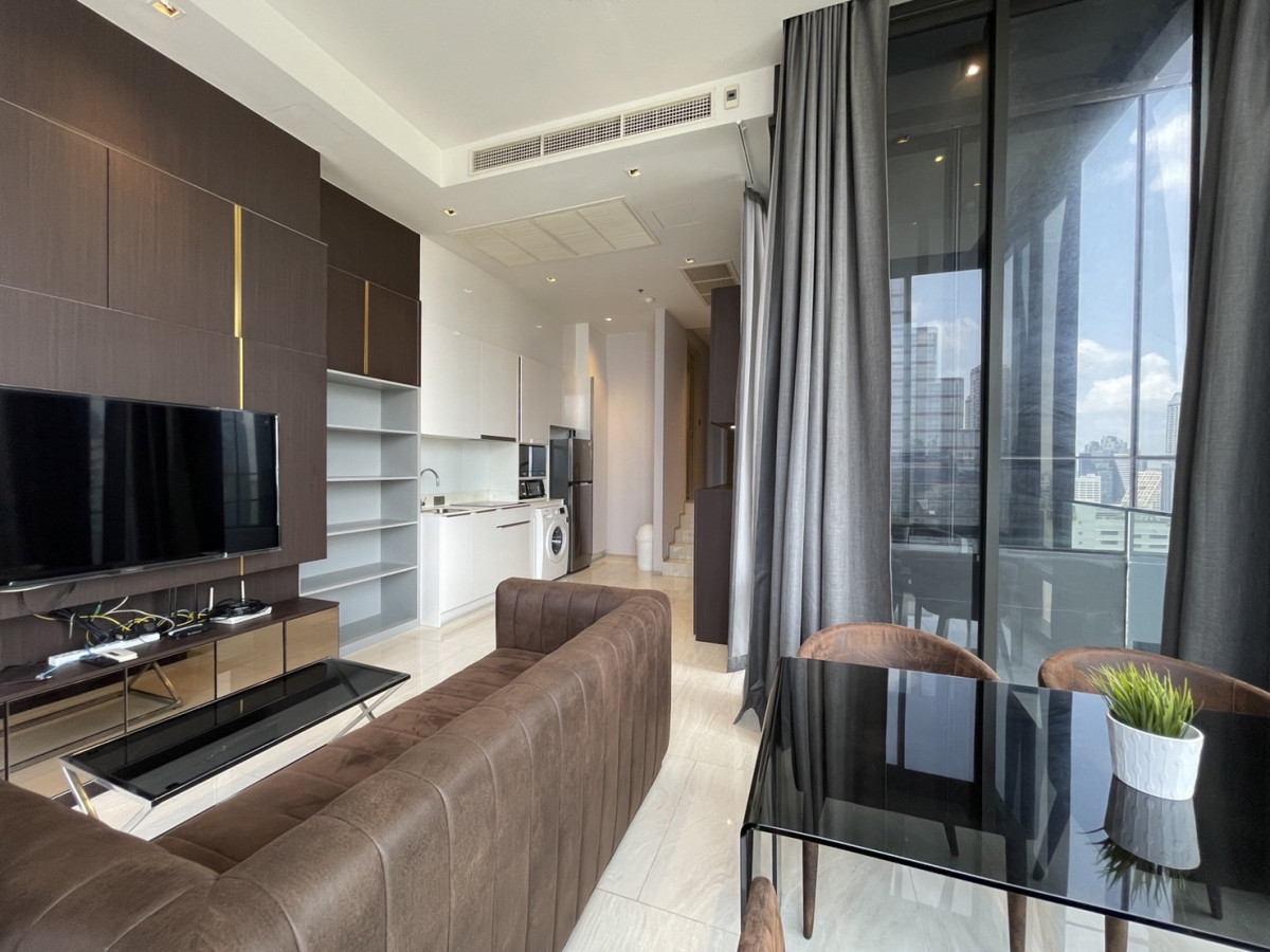 ASHTON SILOM / BTS SILOM / HL / ASHTON SILOM 2 BEDROOM READY TO MOVE IN HIGH FLOOR