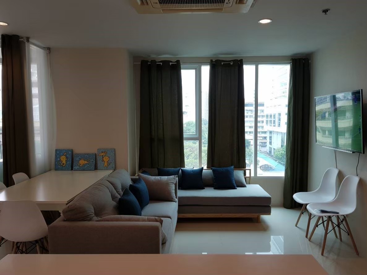 Sukhumvit Living Town l BTS Asoke ,Mrt Phetchaburi l #HL