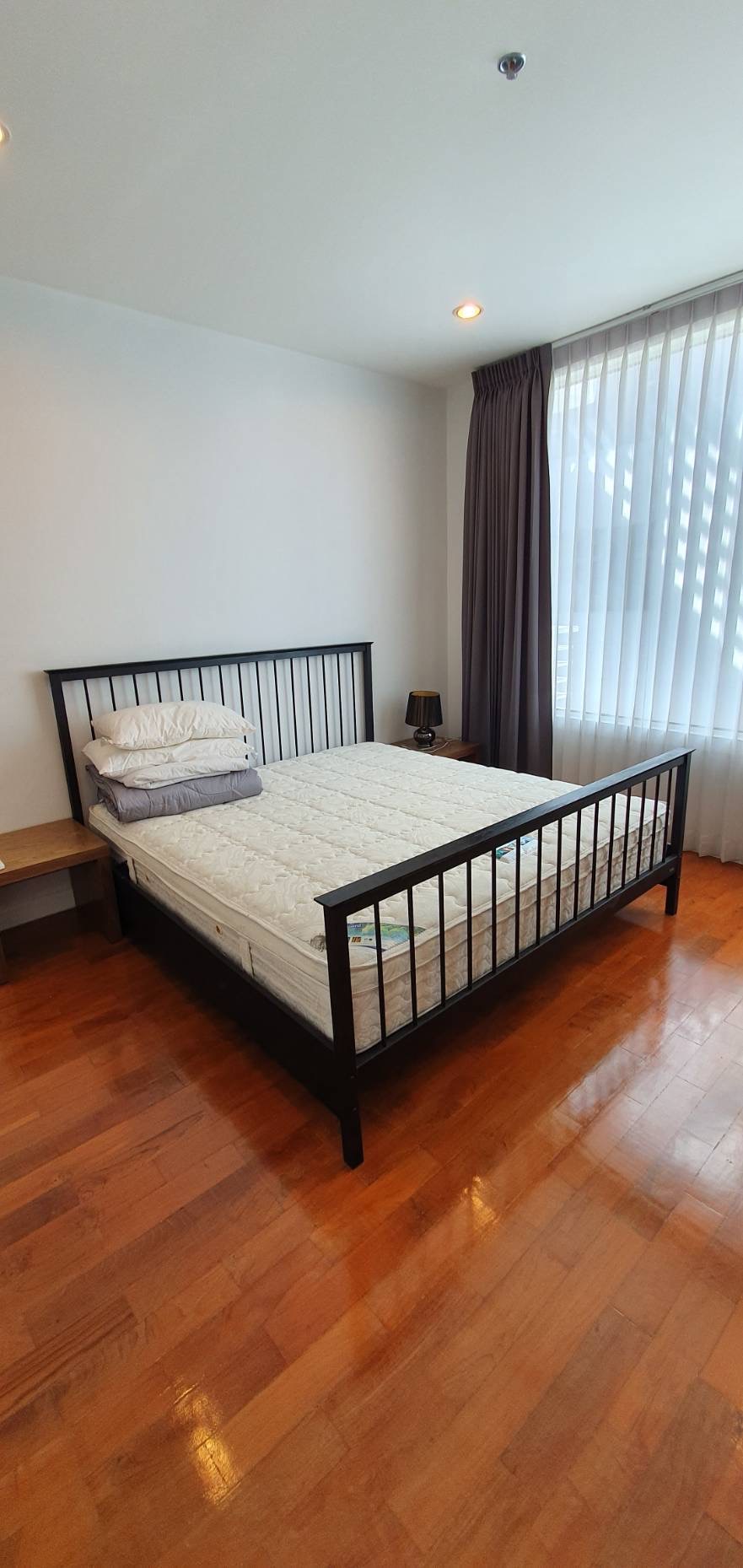 Siri Residence Sukhumvit 24 l BTS Phromphong l #HL