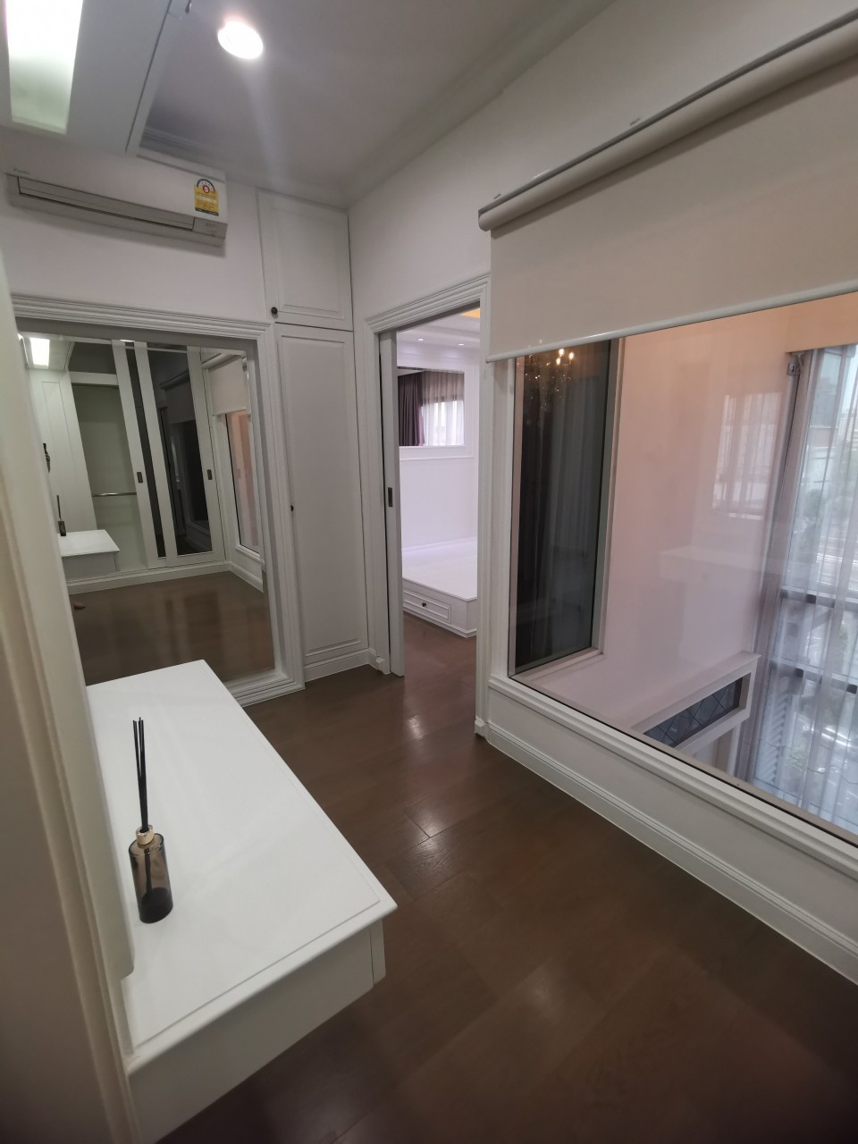 The Crest Sukhumvit 34 I BTS Thonglor I I Big Room and Good price I #HL