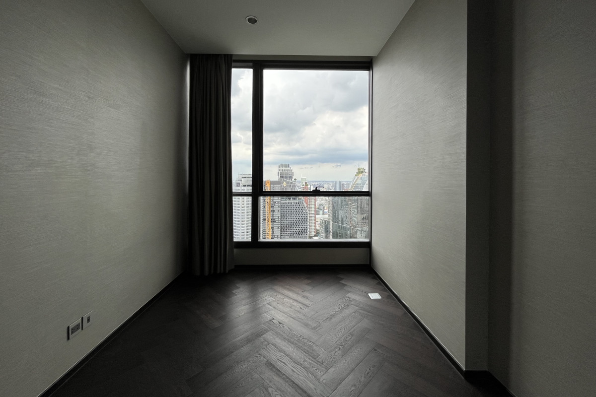 The Esse Sukhumvit 36 | BTS Thonglor | Rare unit 3 beds high floor and unbox view  #HL