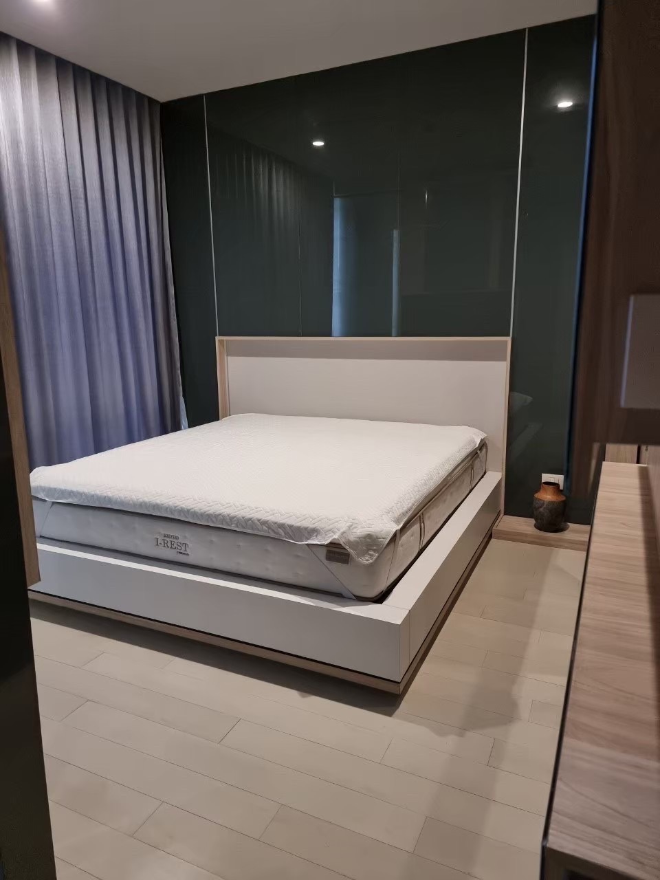 Noble Ploenchit | BTS Ploenchit | Hot Price 2 bed type #HL