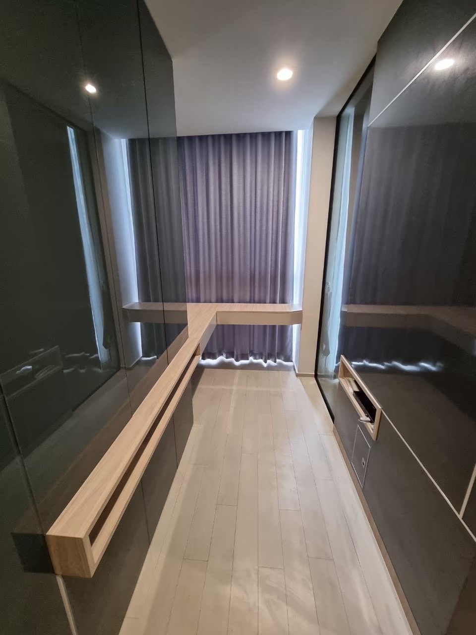 Noble Ploenchit | BTS Ploenchit | Hot Price 2 bed type #HL