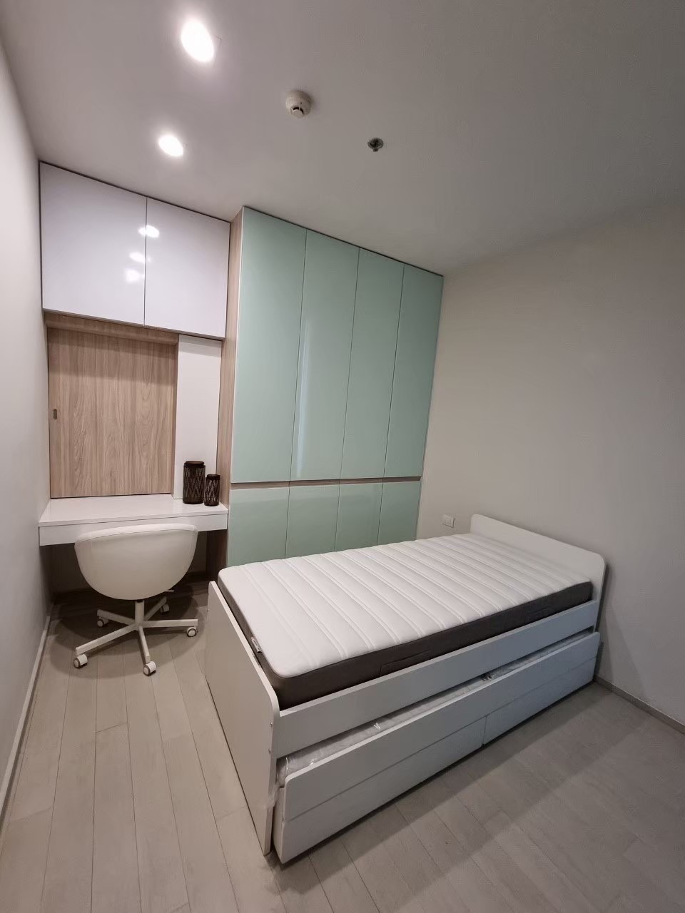 Noble Ploenchit | BTS Ploenchit | Hot Price 2 bed type #HL