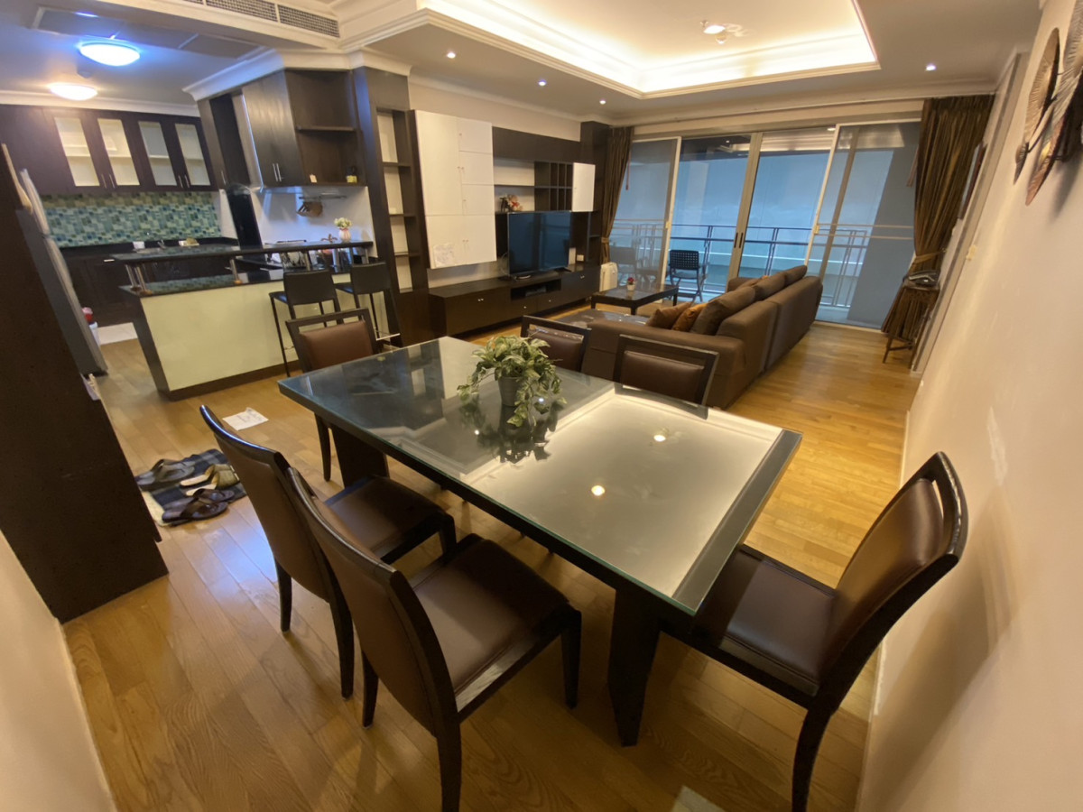 The Madison Sukhumvit 41 | BTS Phrom Phong | Pet Allowed 3 beds with Maid room  !! Hot Deal !! #HL