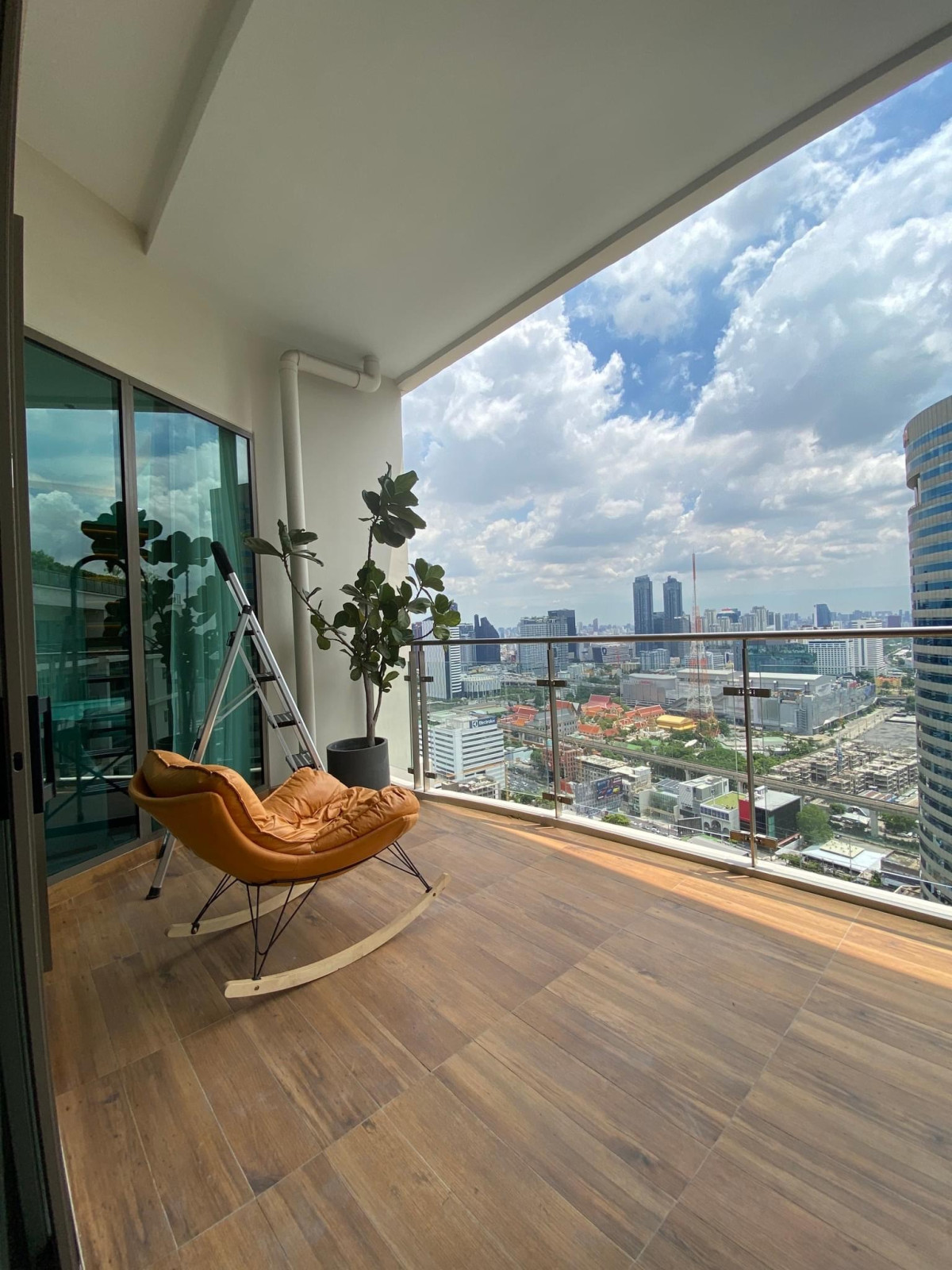 Supalai Oriental 39 I BTS Promphong I Penthouse!! #HL