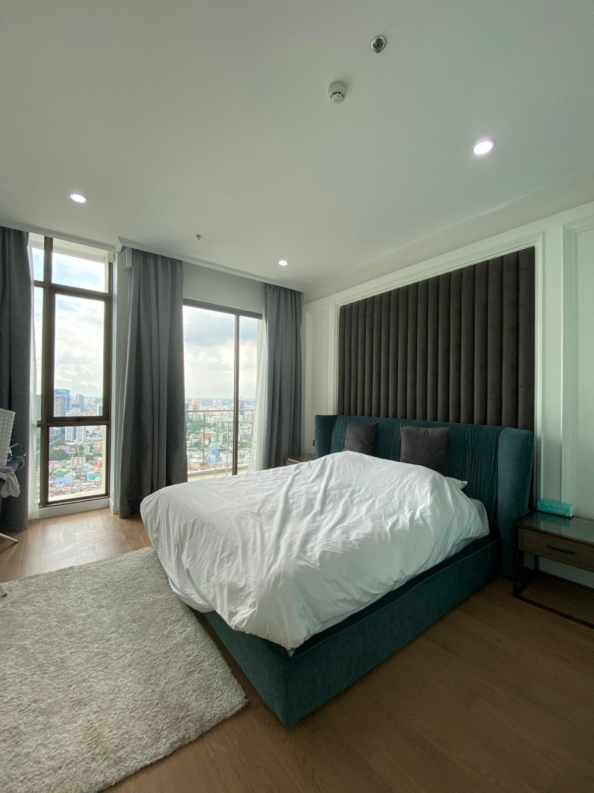 Supalai Oriental 39 I BTS Promphong I Penthouse!! #HL