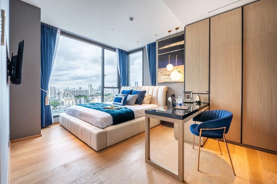 BEATNIQ SUKHUMVIT 32 / BTS PHROMPHONG / HL / FULLY DECORATED LUXURY SEGMENT 1BEDROOM HIGH FLOOR