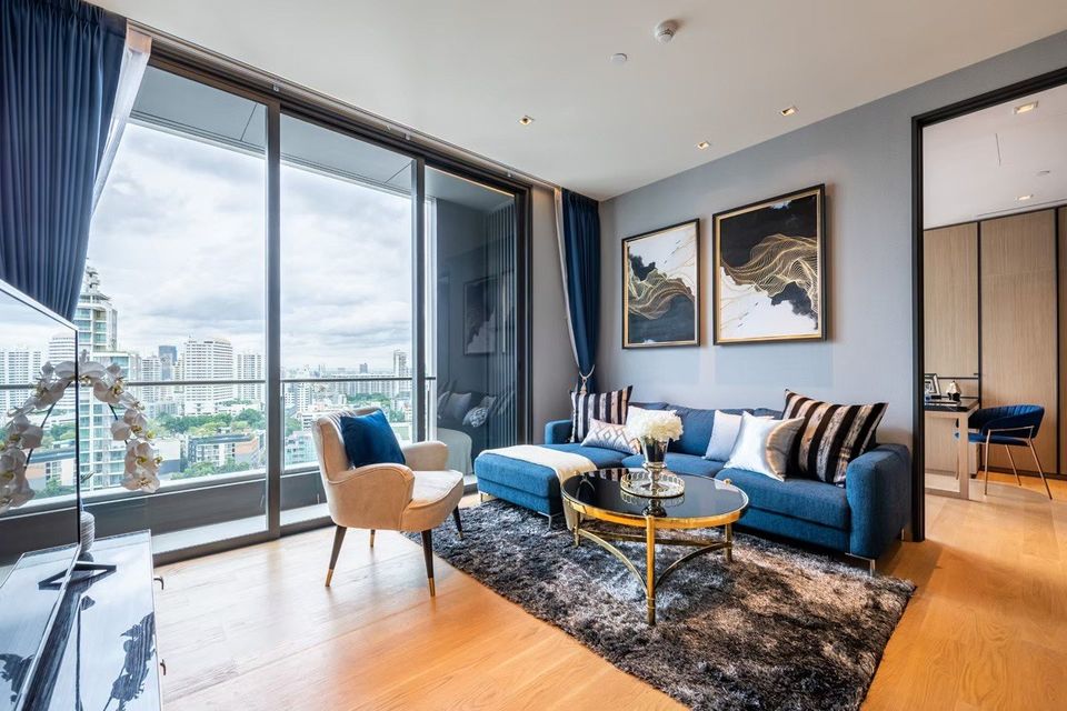 BEATNIQ SUKHUMVIT 32 / BTS PHROMPHONG / HL / FULLY DECORATED LUXURY SEGMENT 1BEDROOM HIGH FLOOR