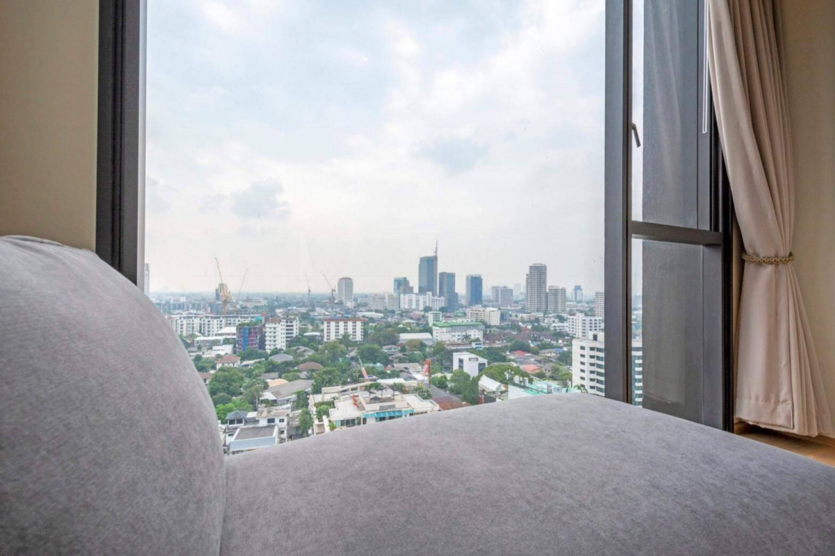 BEATNIQ SUKHUMVIT 32 / BTS PHROMPHONG / HL / LUXURY READY FOR RENT SUKHUMVIT 32