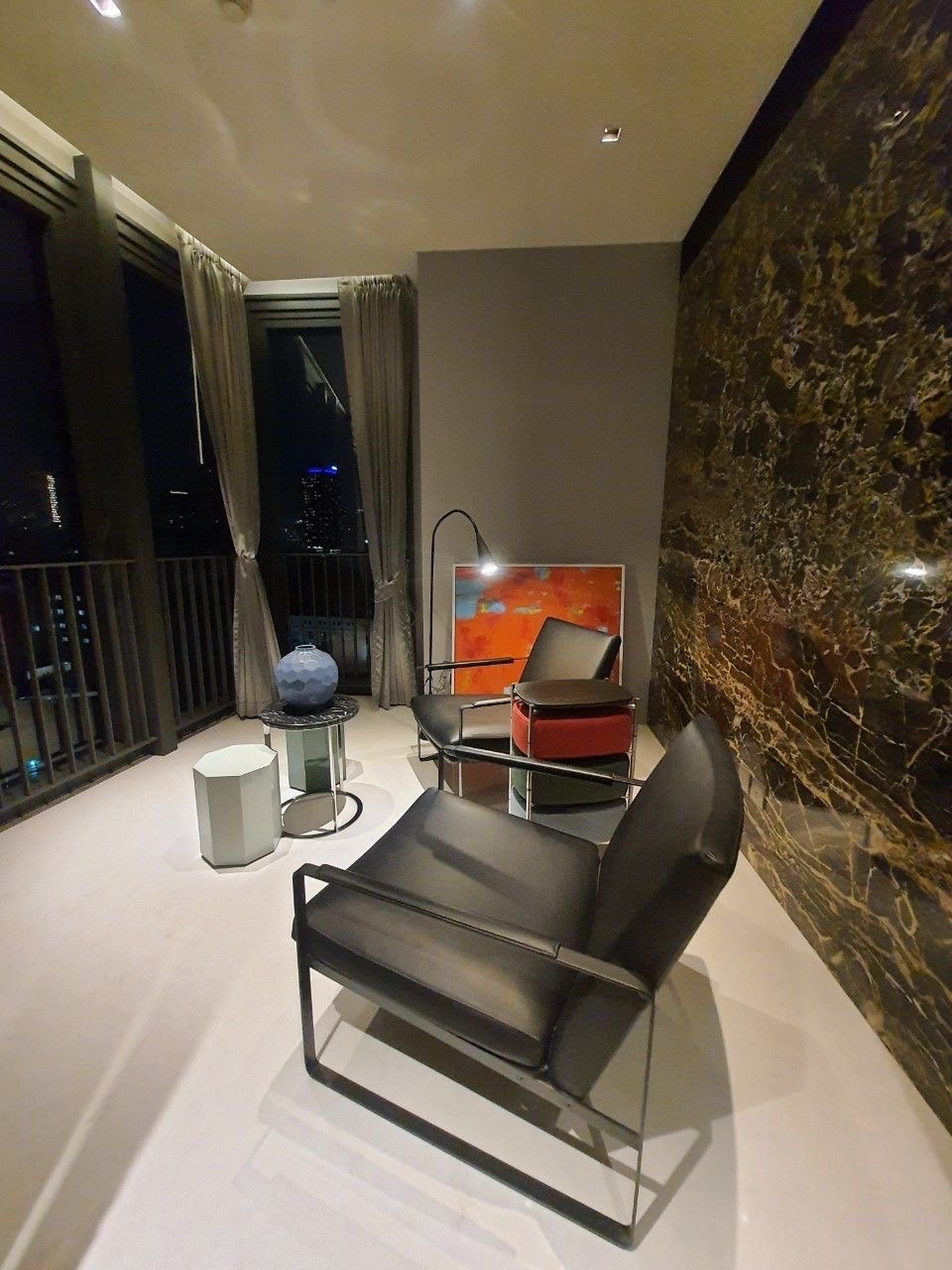 BEATNIQ SUKHUMVIT 32 / BTS PHROMPHONG / HL / LUXURY 107SQ.M. SUKHUMVIT RD. 130,000 2BED3BATH