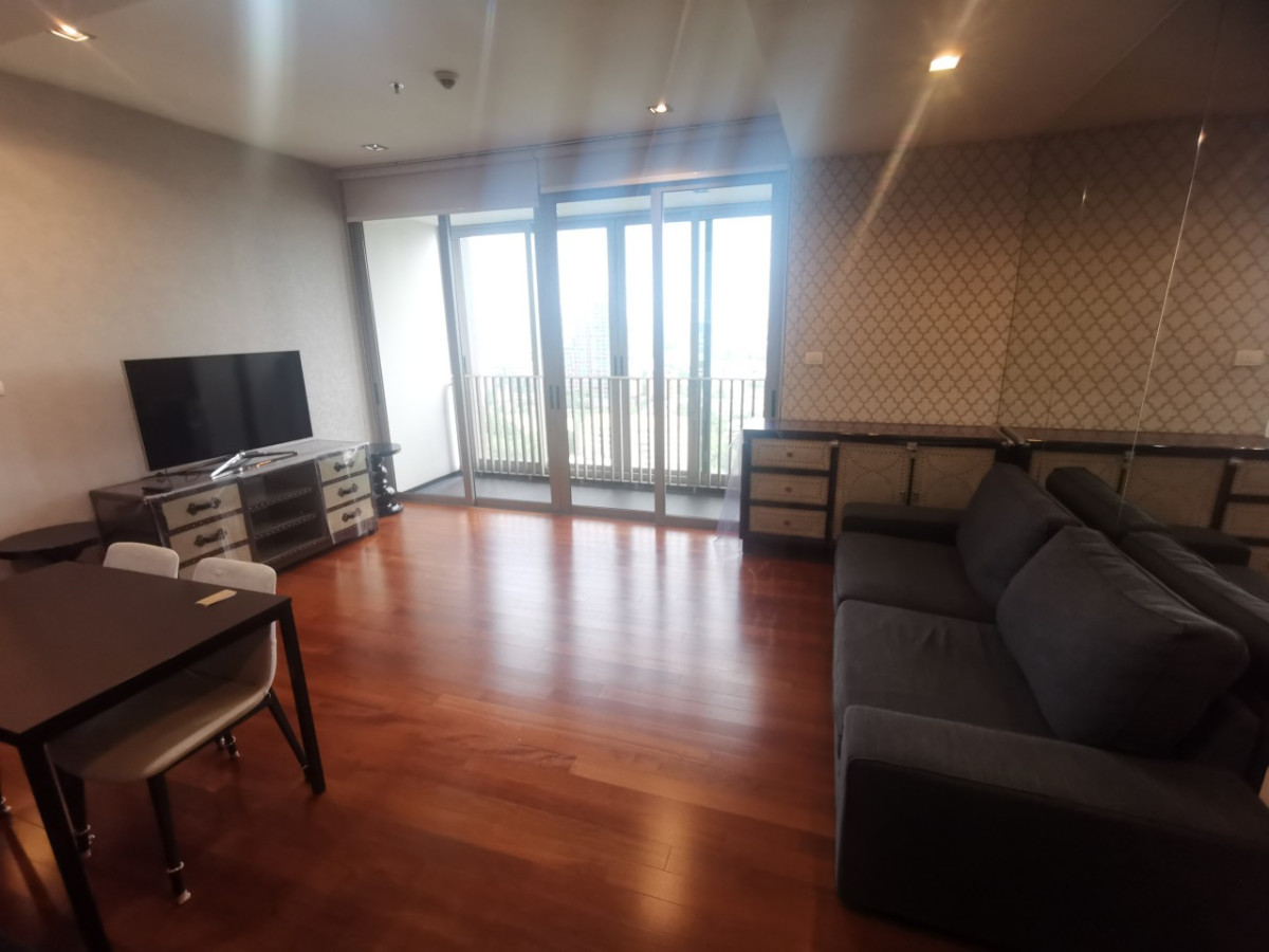 ASHTON MORPH SUKHUMVIT 38 I BTS THONGLOR I PET FRIENDLY LUXURY 2BEDROOM 50K 70SQ.M. HIGH FLOOR AVAILABLE FOR RENT I #HL