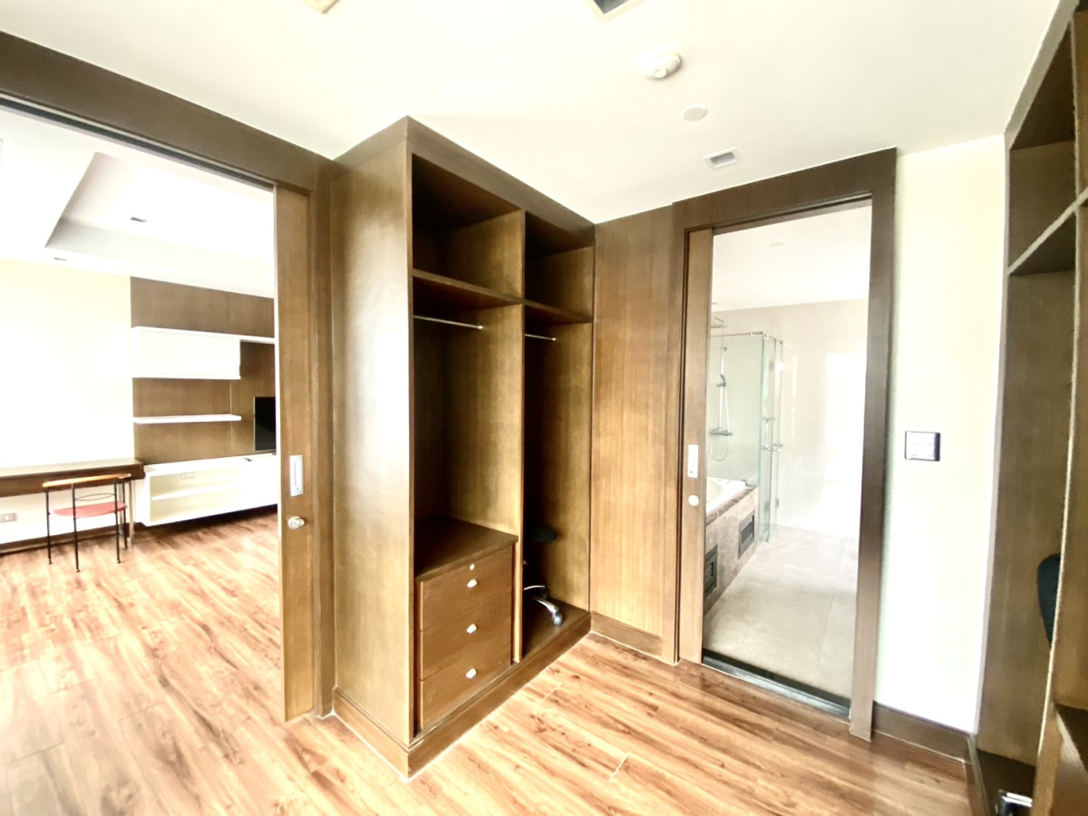 ideal Sukhumvit 24 | BTS Phrom Phong | Best price | #HL