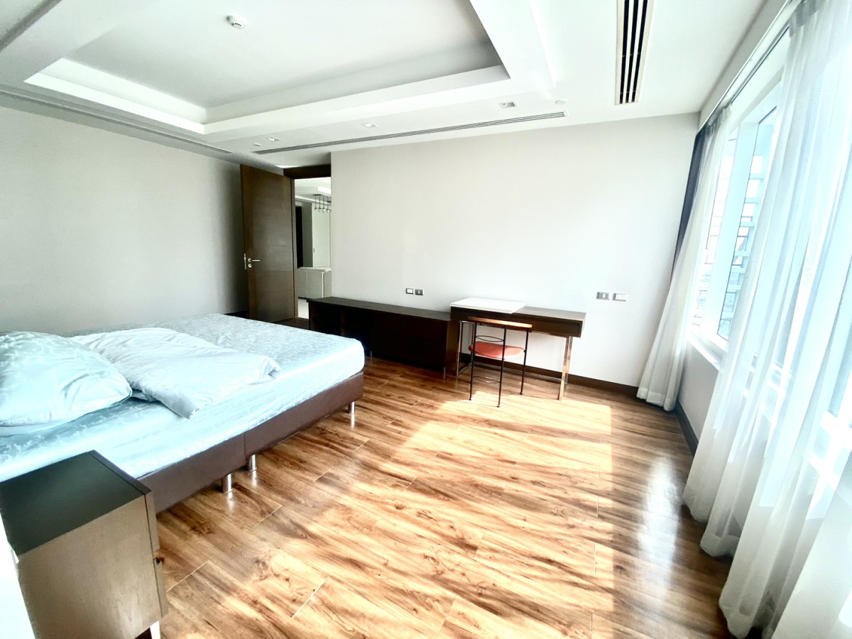 ideal Sukhumvit 24 | BTS Phrom Phong | Best price | #HL