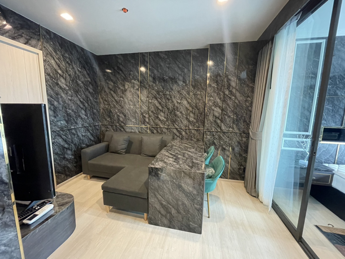 Life One Wireless | BTS Ploenchit | New Decotation, high floor and nice deal price #HL