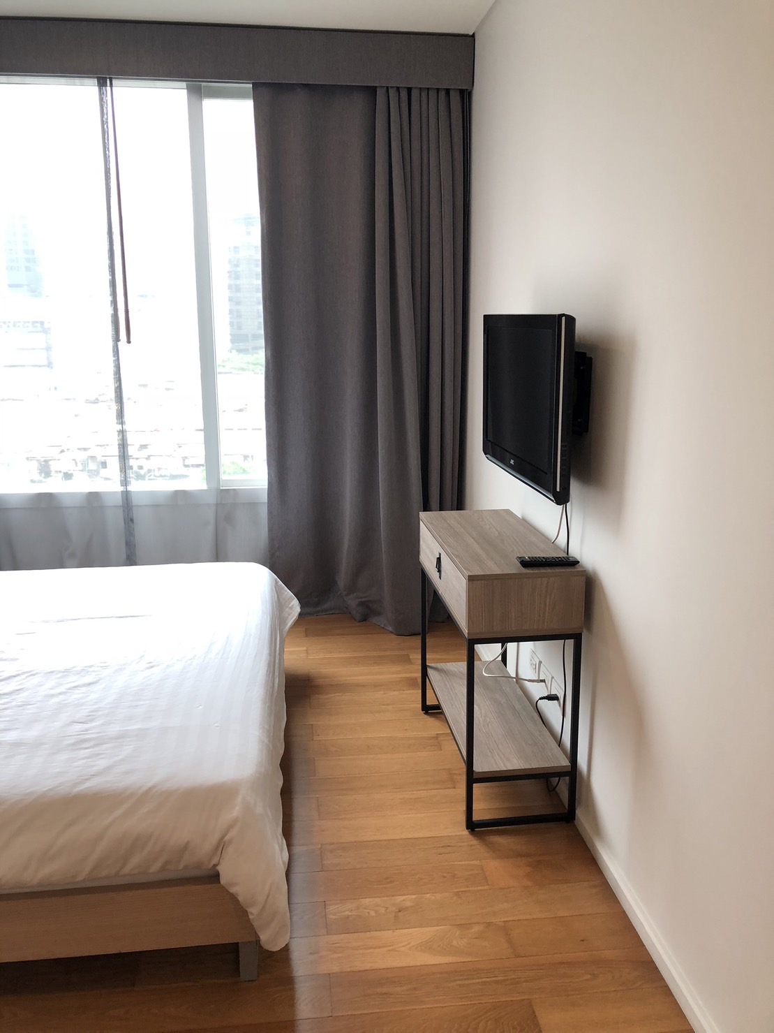 Wind Sukhumvit 23 | BTS Asoke | ห้องตกแต่งสวยโดนใจ ราคาต่อราคาได้ #HL