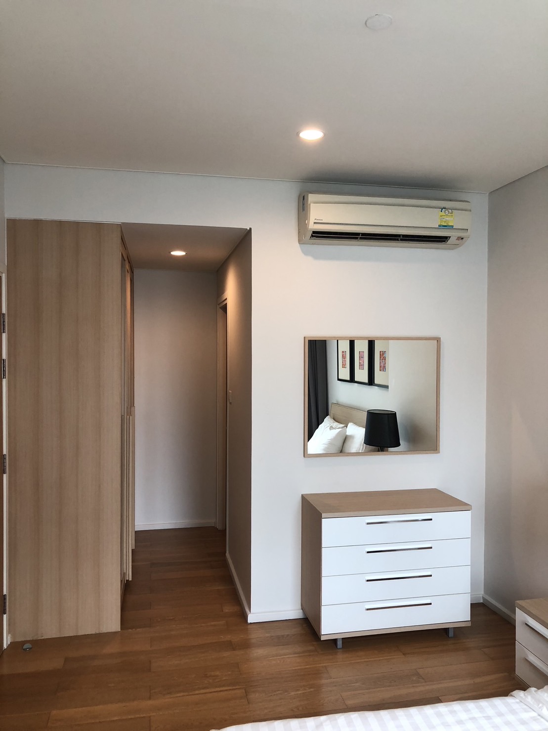 Wind Sukhumvit 23 | BTS Asoke | ห้องตกแต่งสวยโดนใจ ราคาต่อราคาได้ #HL