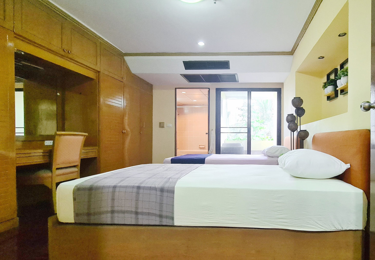 Prestige Sukhumvit 23 l BTS Asoke , MRT Sukhumvit l #HL