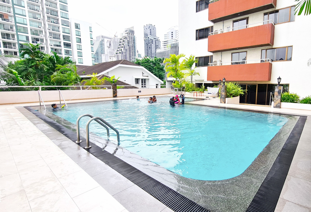 Prestige Sukhumvit 23 l BTS Asoke , MRT Sukhumvit l #HL