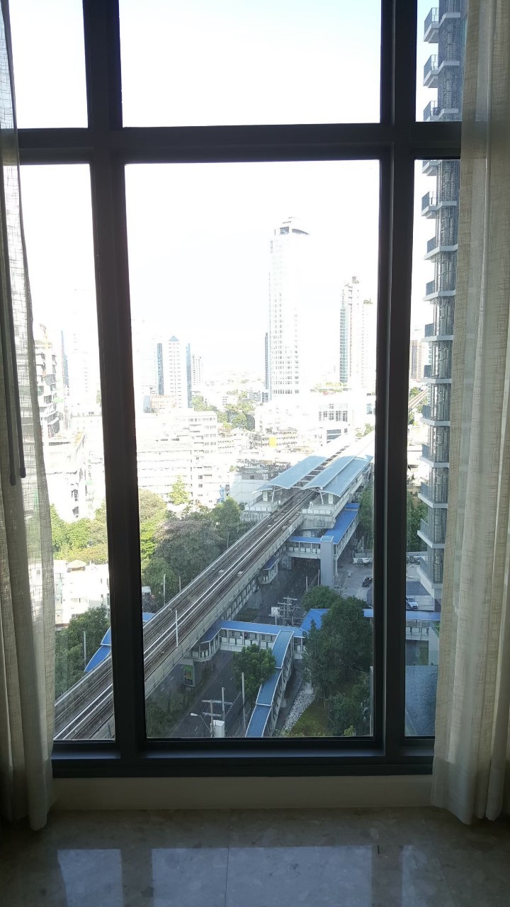 The Crest Sukhumvit 34 I BTS Thonglor I Big room Big space I #HL