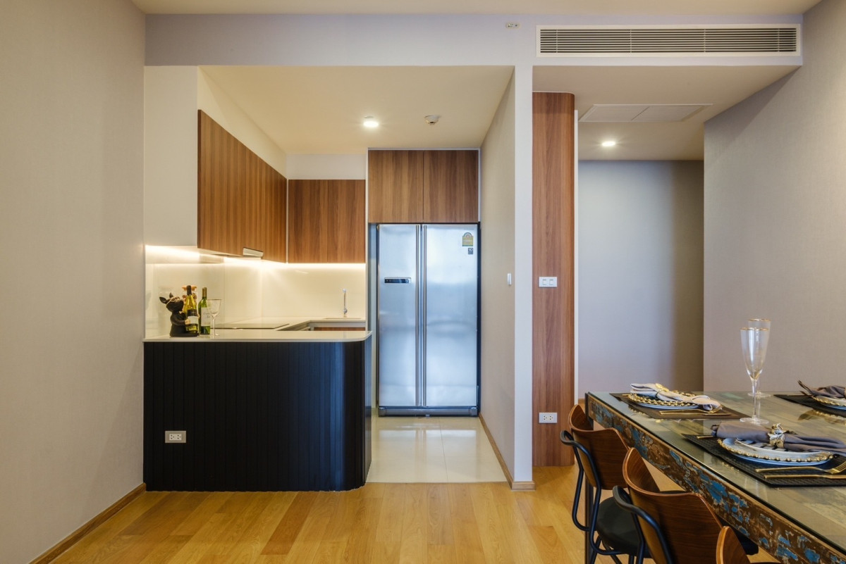 Hyde sukhumvit 13 I BTS nana I 3Bedroom3bathroom BTS nana 180sq.m. Big balcony 150,000 per month only I HL