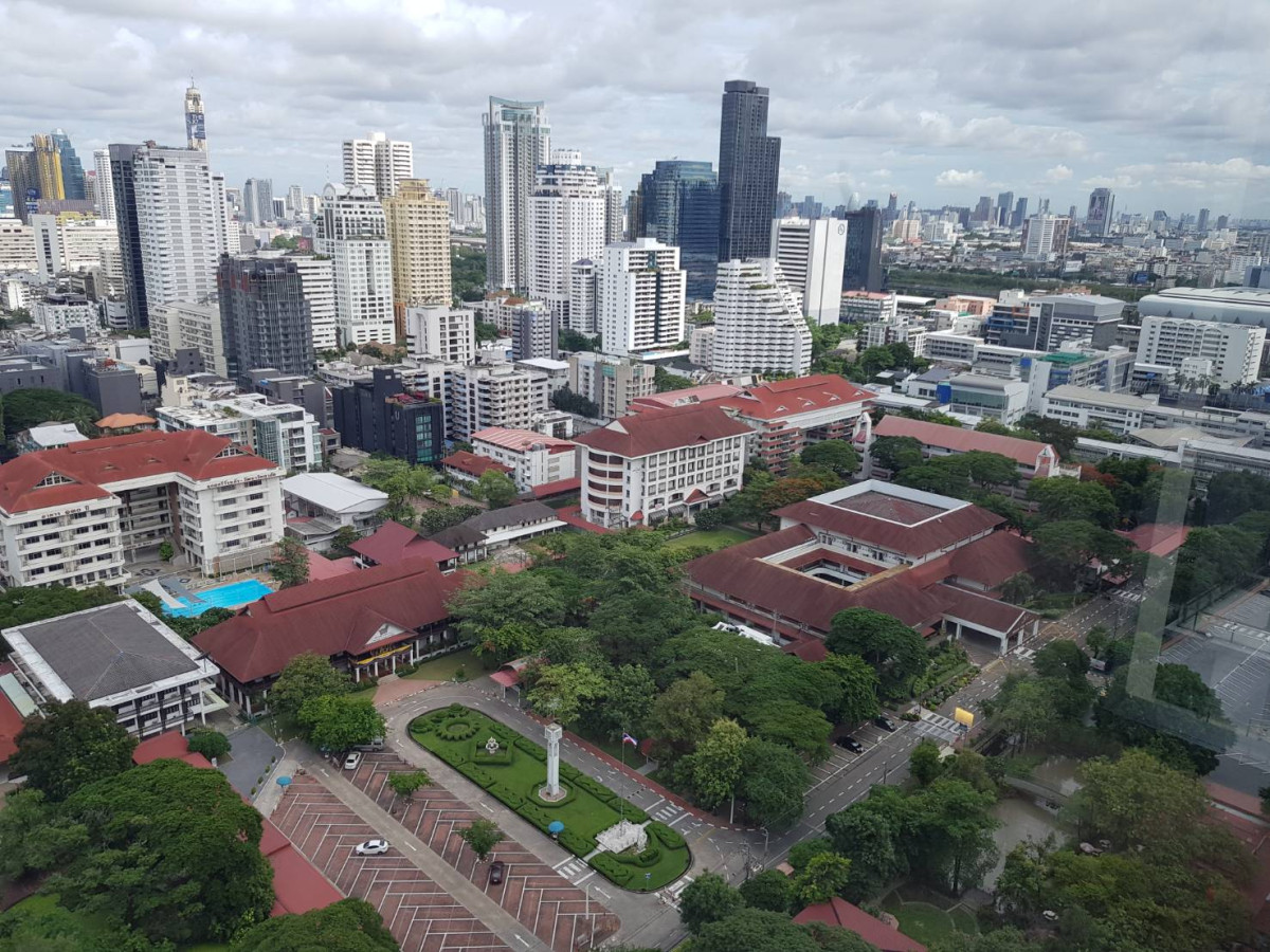 The Esse Asoke I BTS Asoke , MRT Sukhumvit I #HL