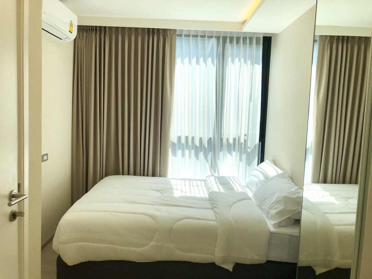 Vtara Sukhumvit 36 I BTS thonglor I Pool View Lively room Nice Deal Negotiable I #HL