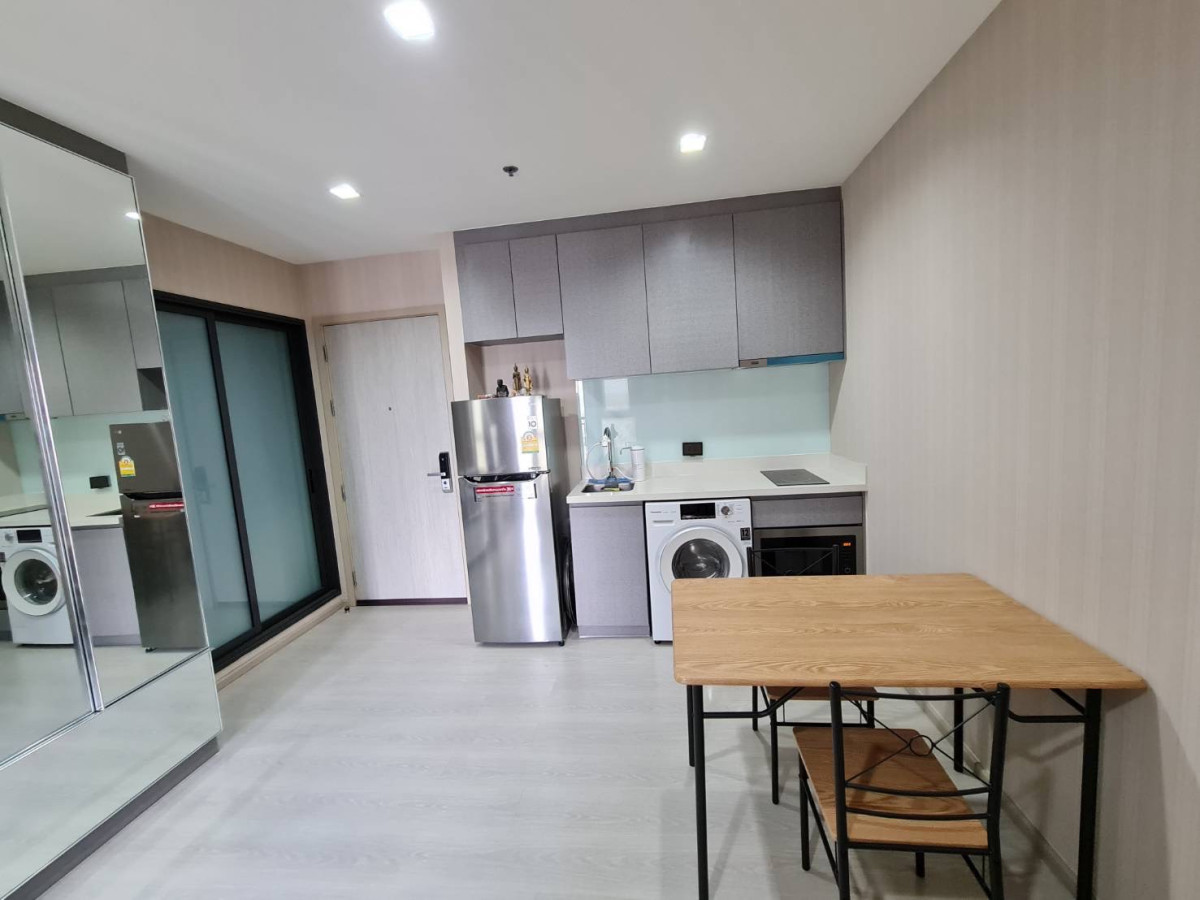 Rhythm Sukhumvit 36-38 I BTS Thonglor I Lively Room Good Price High Floor I #HL