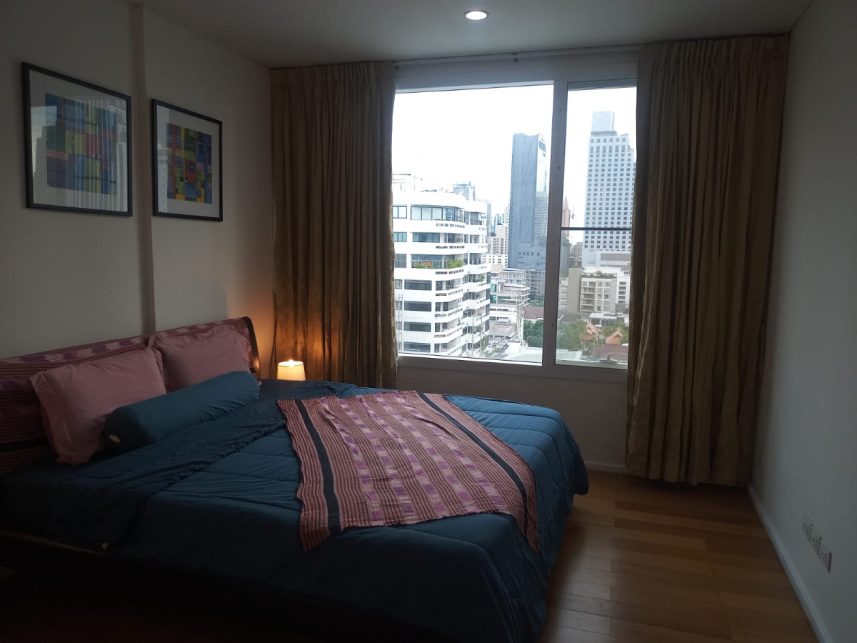 Wind Sukhumvit 23 I BTS Asoke , MRT Sukhumvit I #HL