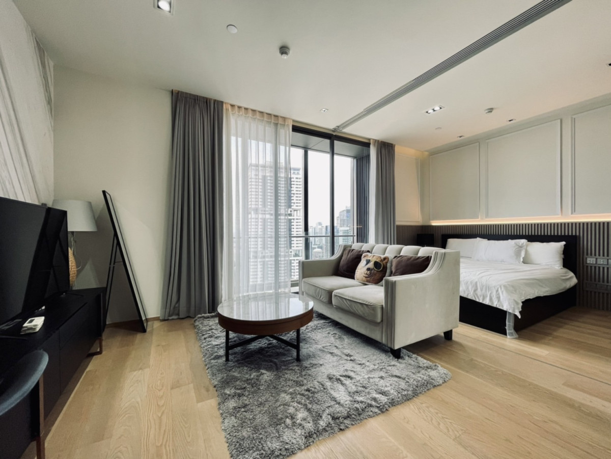 BEATNIQ SUKHUMVIT 32 I BTS THONGLOR I STUDIO 43.5 SQ.M. LUXURY AT THONGLOR READY TO MOVE IN HIGH FLOOR unblocking view I HL