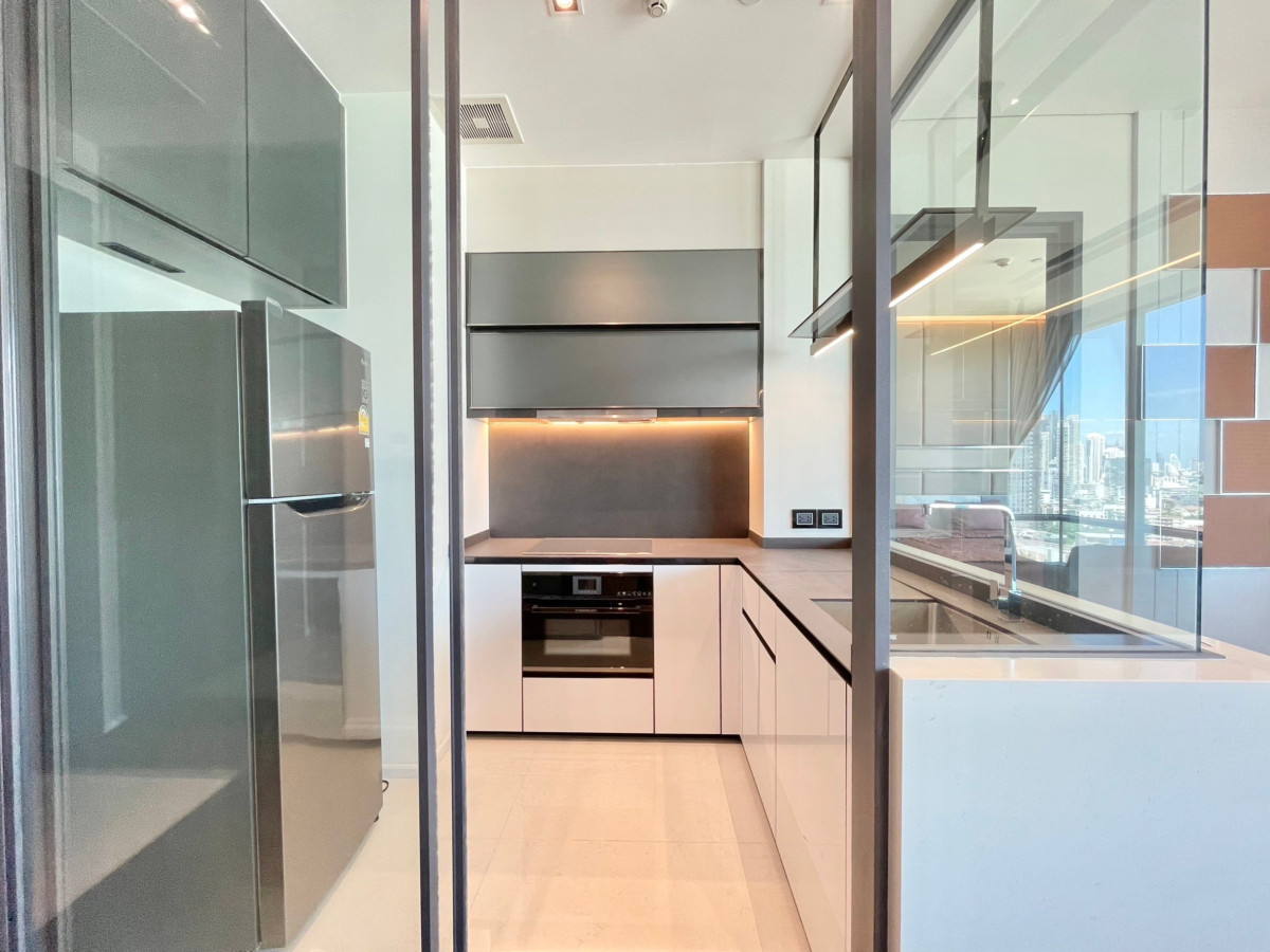 THE BANGKOK THONGLOR I BTS THONGLOR I LUXURY IN THONGLOR 90SQ.M. 90,000 BAHT PER MONTH I HL