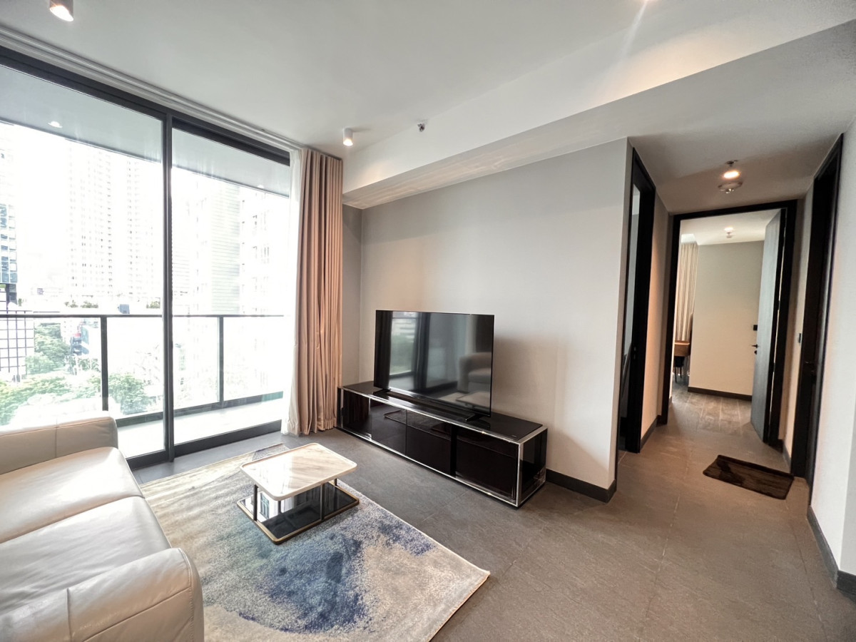 Tait Sathorn 12 I BTS St.Louis I Super Luxury brandnew unit Ready for rent Unaccept pets 2bedroom2bathroom 95,000 baht per month I HL