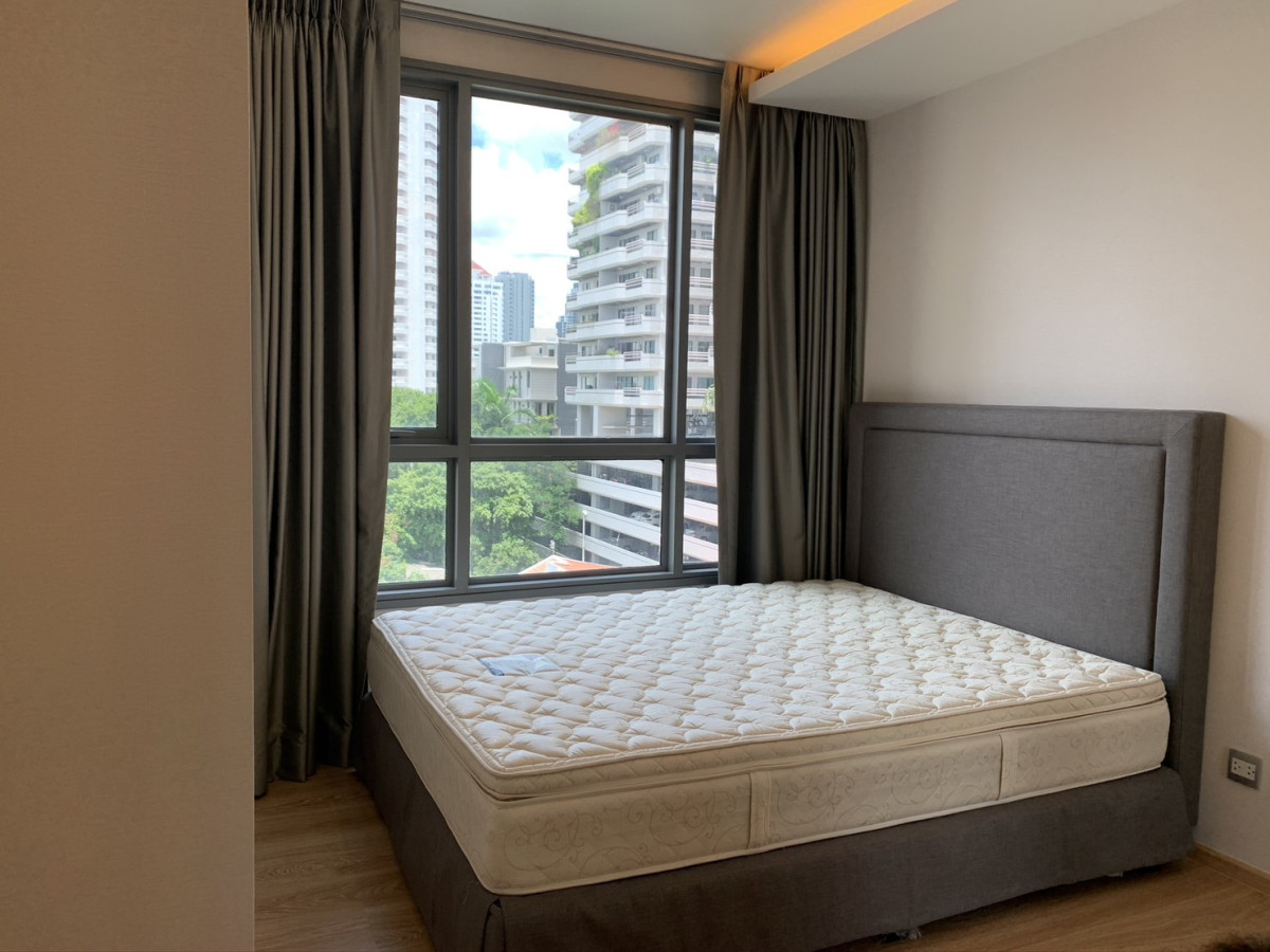 H Condo Sukhumvit43 | BTS พร้อมพงษ์ | ready to move in | O