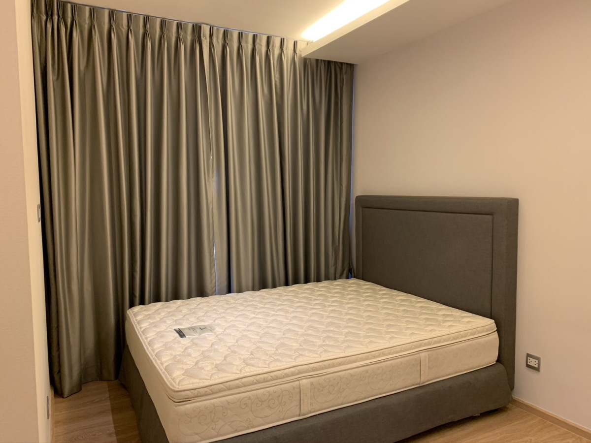 H Condo Sukhumvit43 | BTS พร้อมพงษ์ | ready to move in | O