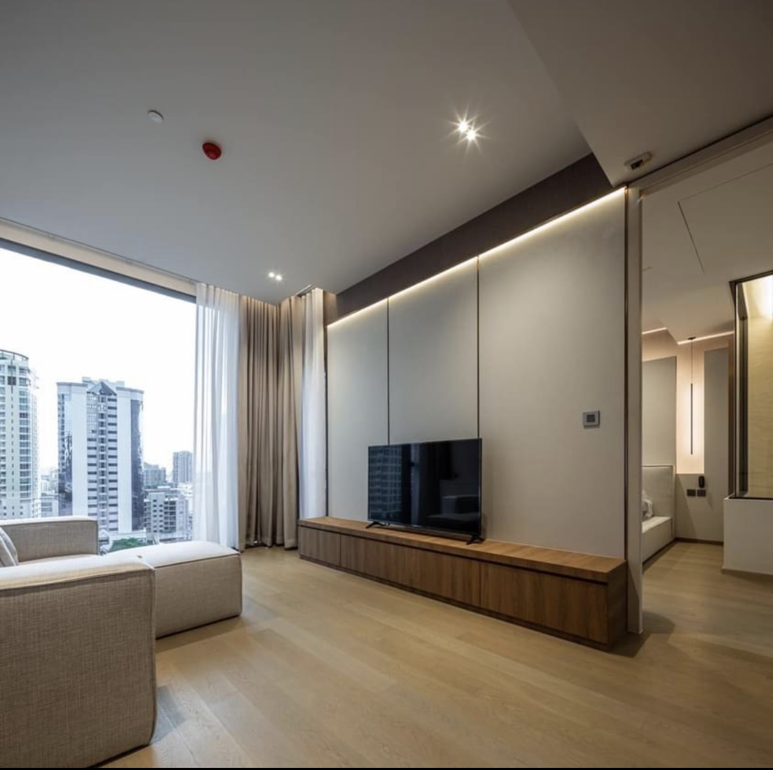 The Strand Thonglor | BTS Thonglo | very new 1 bed with nice deal and cozy decoration #HL