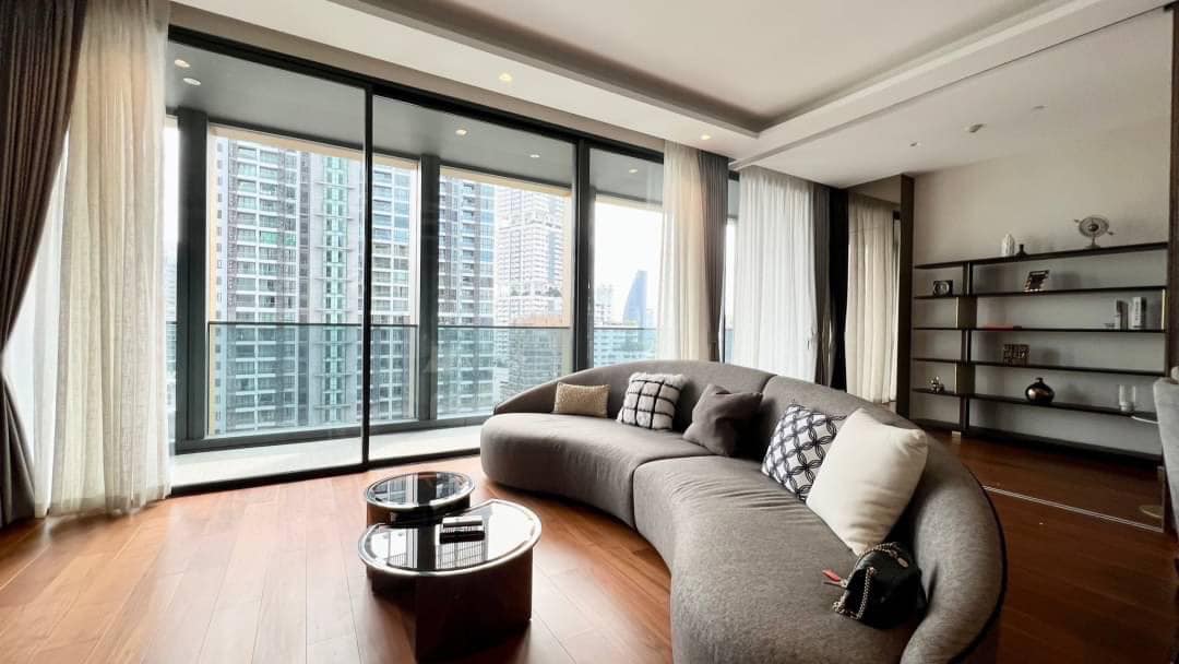 Estelle Sukhumvit 26| BTS Phrom Phong | View city, area The EM district | #HL