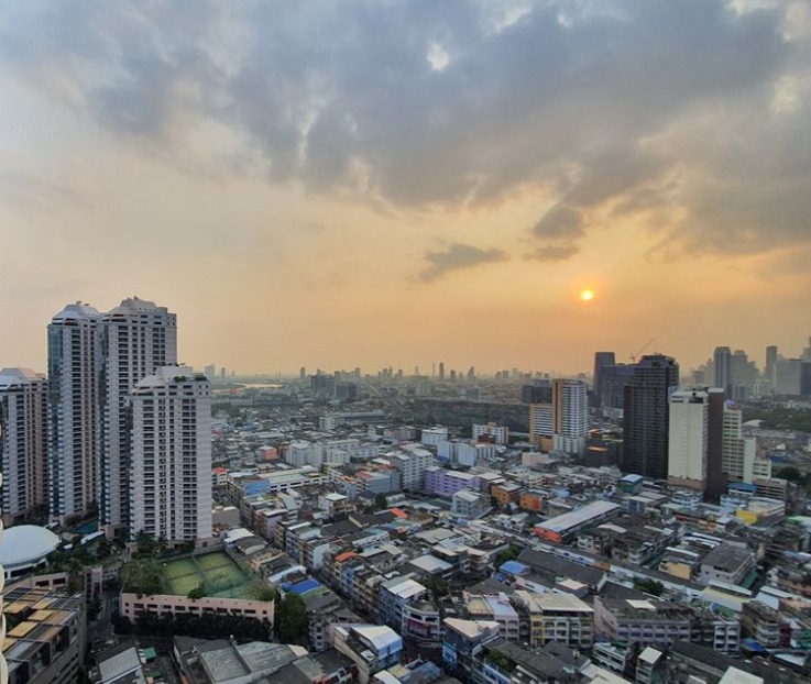 Park 24| BTS Phrom Phong | Phase 2, High Floor, View city, area The EM district | #HL