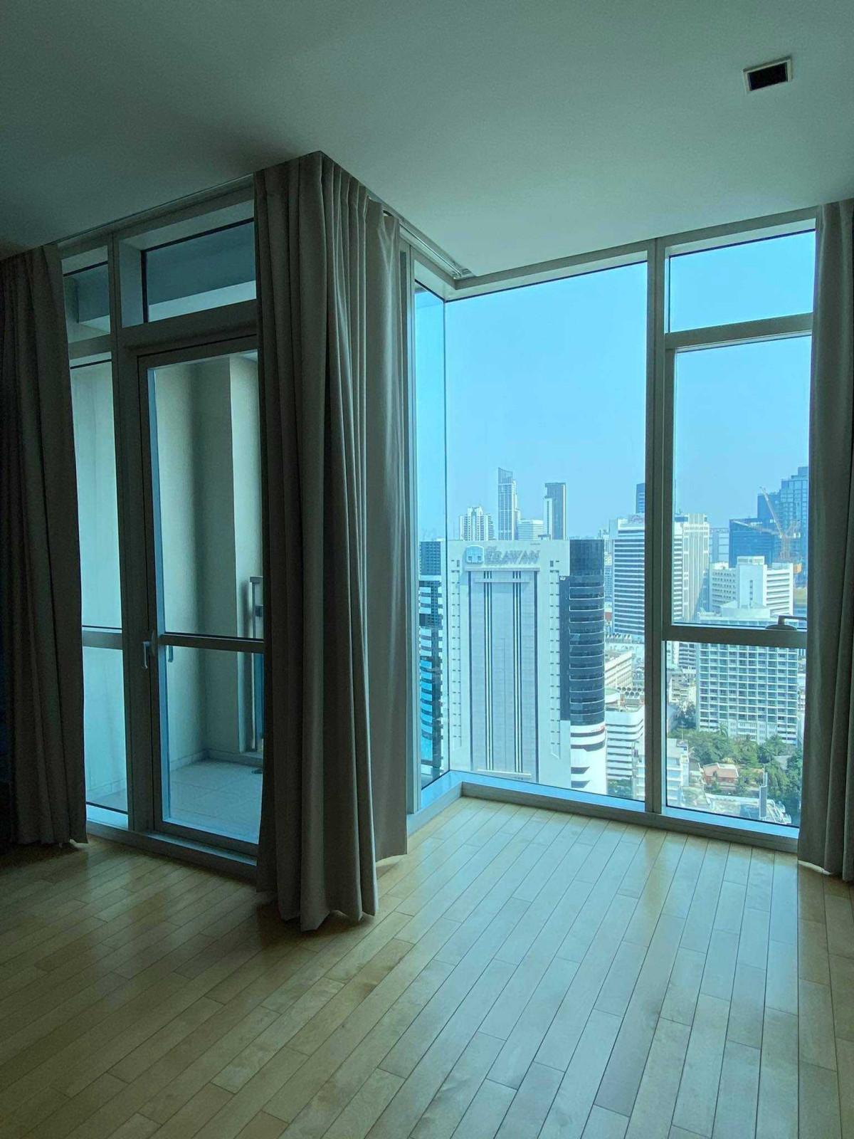 Athenee Residence | BTS Phloen Chit |High Floor, View city | #HL