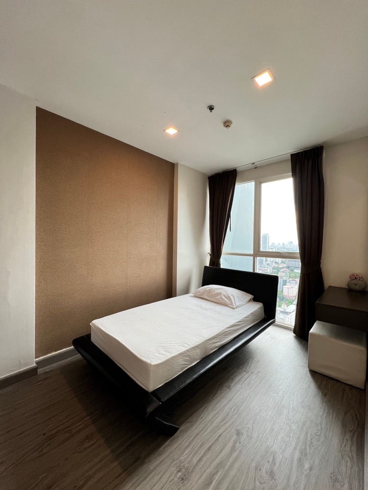 Ideo Mix Phahonyothin | BTS Saphan Kwai | Nice Price and Decorated | #HL