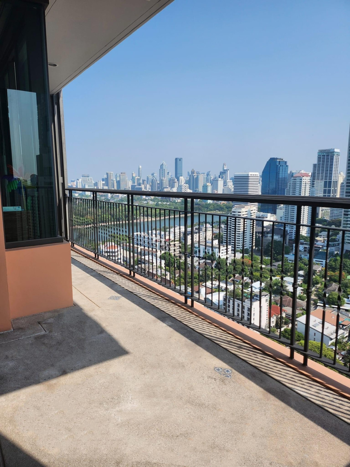 Aguston Sukhumvit 22 | BTS Phorm Phong | Good View, Big balcony | #HL