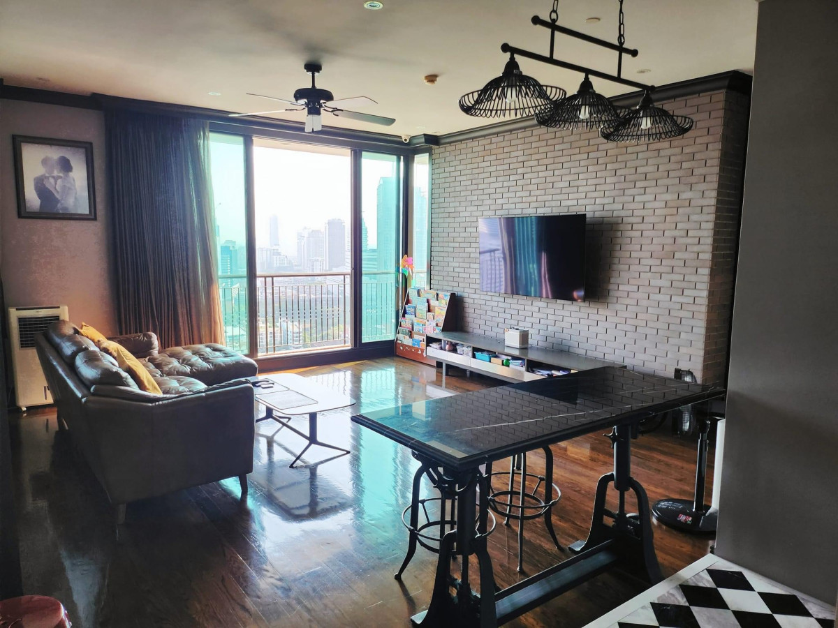 Aguston Sukhumvit 22 | BTS Phorm Phong | Good View, Big balcony | #HL