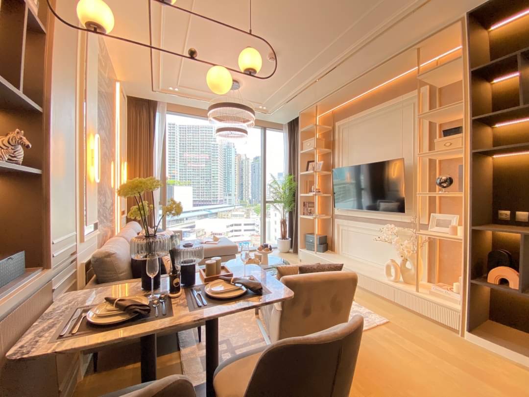 The Strand Thonglor | BTS Thonglo | ห้องตกแต่งเฟอร์นิเจอร์แบรนเนม สวยมาก #HL