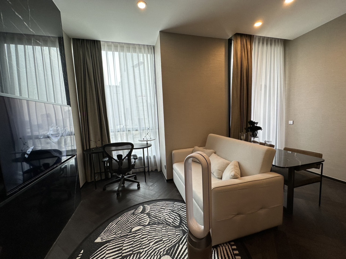 The Esse Sukhumvit 36 | BTS Thonglo | 1 bed ไซส์ใหญ่ ราคาคุยได้ ชั้นสูง พร้อมเข้าอยู่ #HL