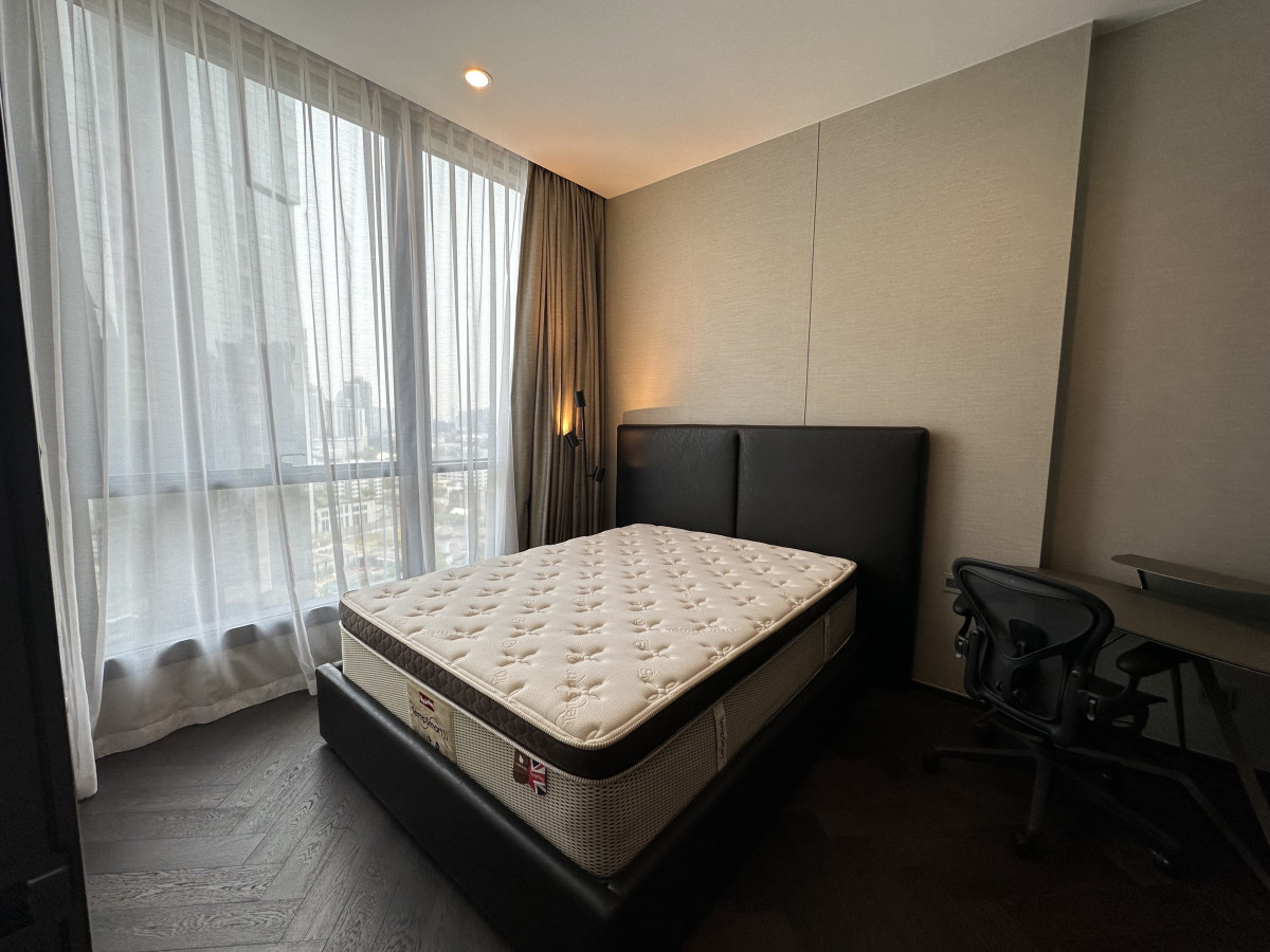 The Esse Sukhumvit 36 | BTS Thonglo | 1 bed ไซส์ใหญ่ ราคาคุยได้ ชั้นสูง พร้อมเข้าอยู่ #HL