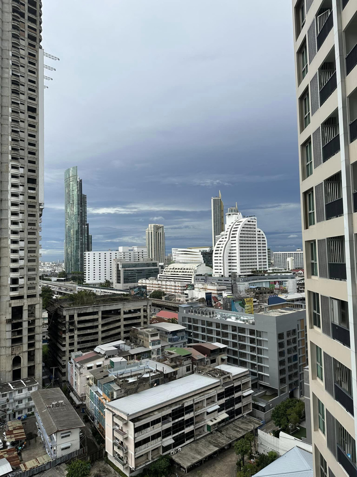 Rhythm Sathorn I Bts SaphanTaksin I 1Bedroom Sky Kitchen Good View I #Old