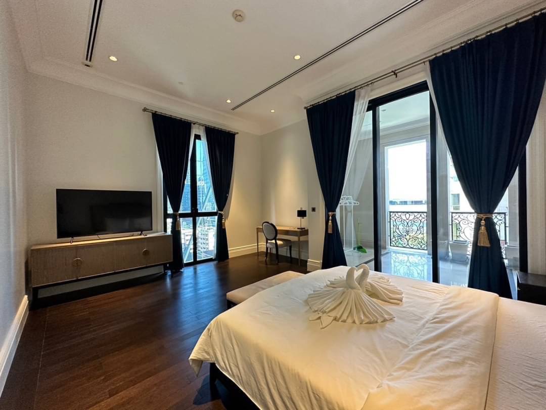 98 wireless I BTS Ploenchit I Super Ultimate Class of thailand 98 wireless 2bed2bathroom 200k ready for rent I HL