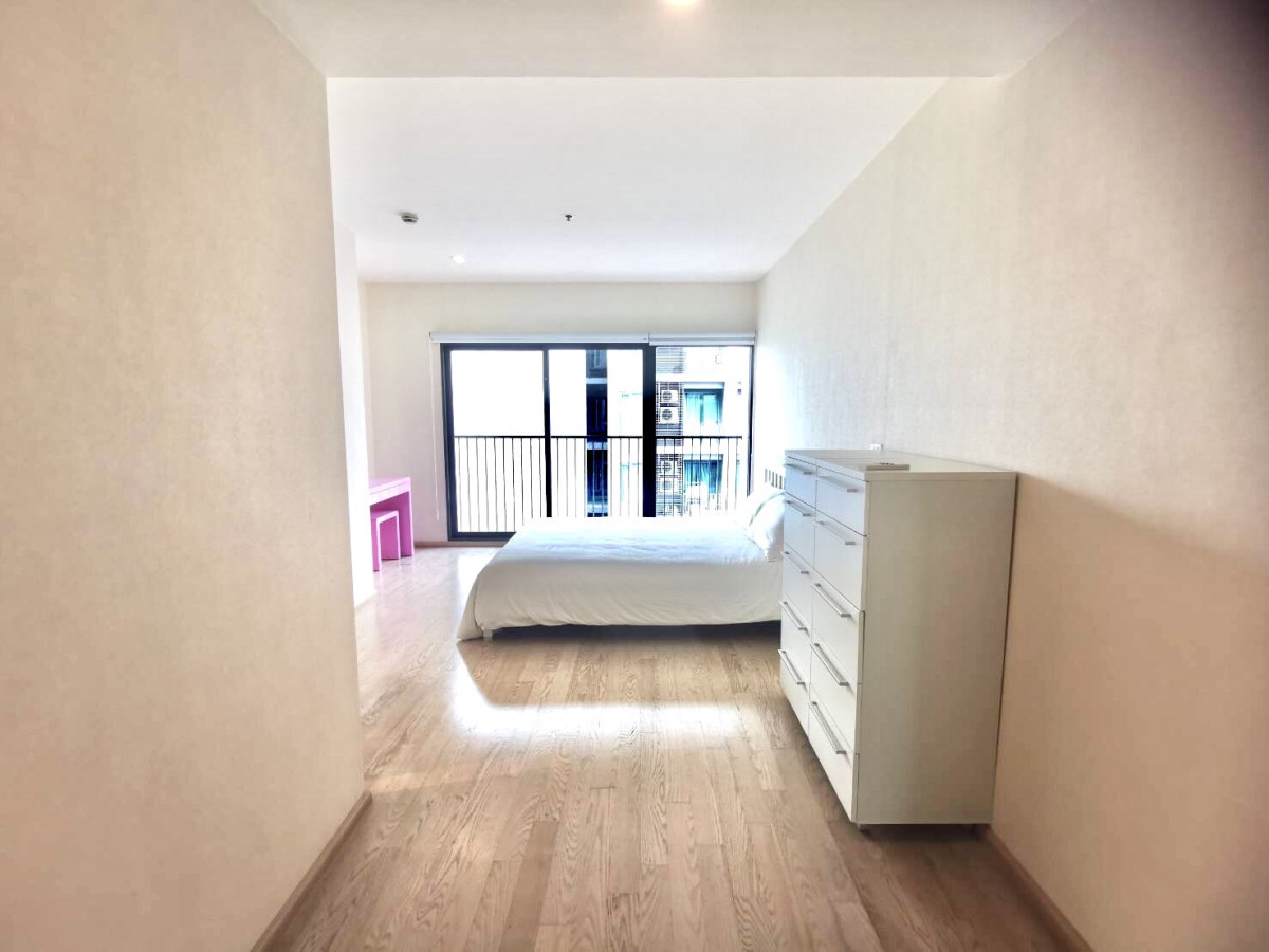 NOBLE REMIX I BTS THONGLOR I PENTHOUSE HIGH FLOOR READY TO MOVE IN 3BED4BATH 3BATHUB I HL