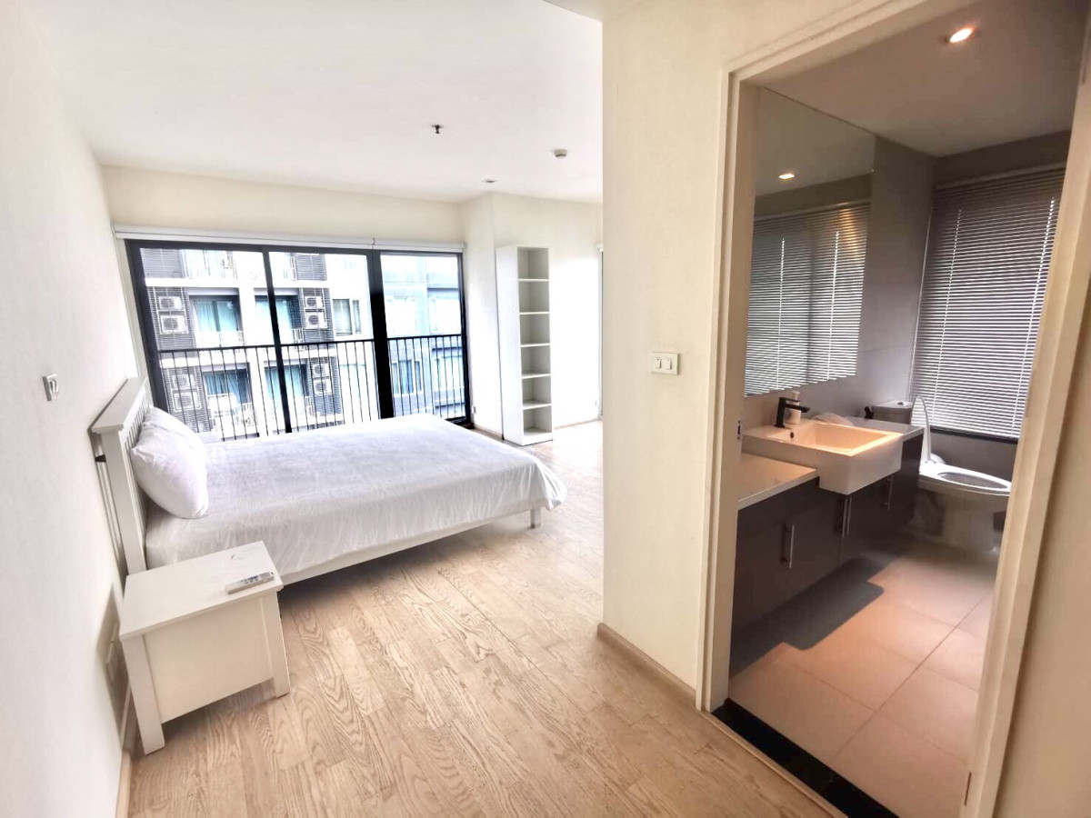 NOBLE REMIX I BTS THONGLOR I PENTHOUSE HIGH FLOOR READY TO MOVE IN 3BED4BATH 3BATHUB I HL